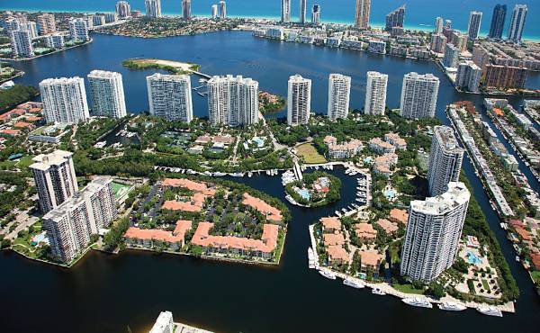 Integra Investments purchased Williams Island Marina in Aventura, Florida to boost its US portfolio to six marinas