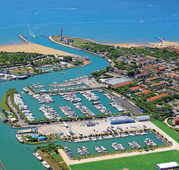 Marina del Cavallino in Italy, in Roberto Perocchios family since 1971, enjoys tremendous customer loyalty with many berth holders now family friends.