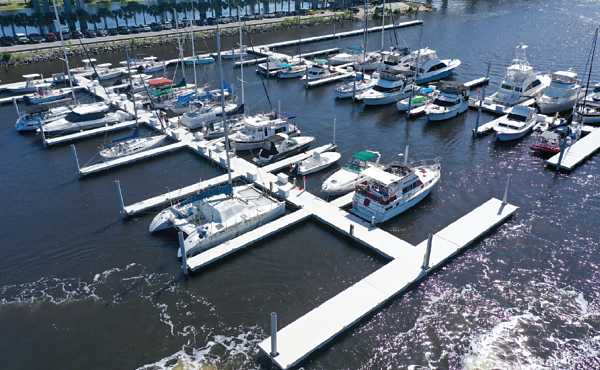 EcoPile piling has been installed at Jax Beach Marina in Florida as part of Windward Marina Group’s determination to create sustainable waterfront experiences.