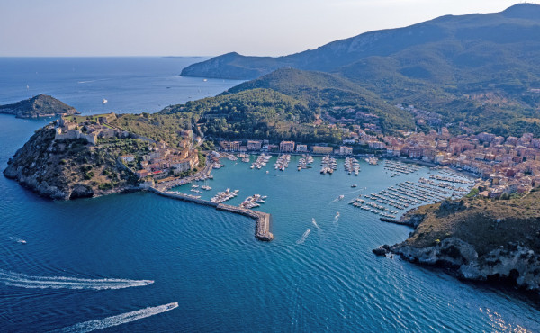 An ideal starting point for exploring the Tuscan Archipelago, Marina dei Presidi Porto Ercole is a popular destination, especially in the summer.