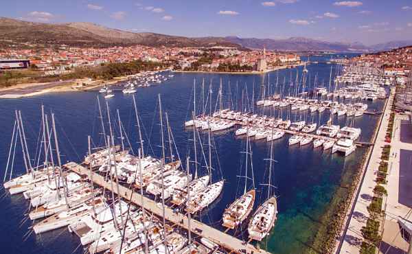 Marina Trogir in the central part of the Adriatic coast has extensive wet and dry berths and very comprehensive boatyard facilities