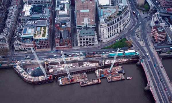 A rare opportunity to purchase a mooring licence on the Thames at Blackfriars in central London was marketed by Christie & Co in 2021. The sale included permission to build an 80m (262ft) long floating pontoon.